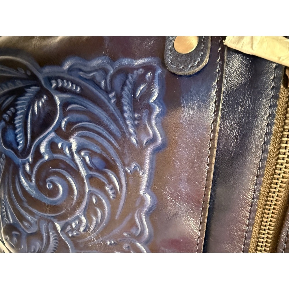 Patricia Nash Leather PRIZZI Leather Crossbody TOOLED  PURSE Bag BLUE NWTS - Picture 5 of 7
